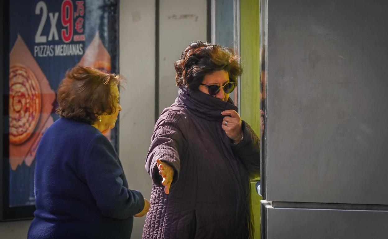 Contagio de coronavirus | «Quizá en Granada nos relajamos demasiado al principio»