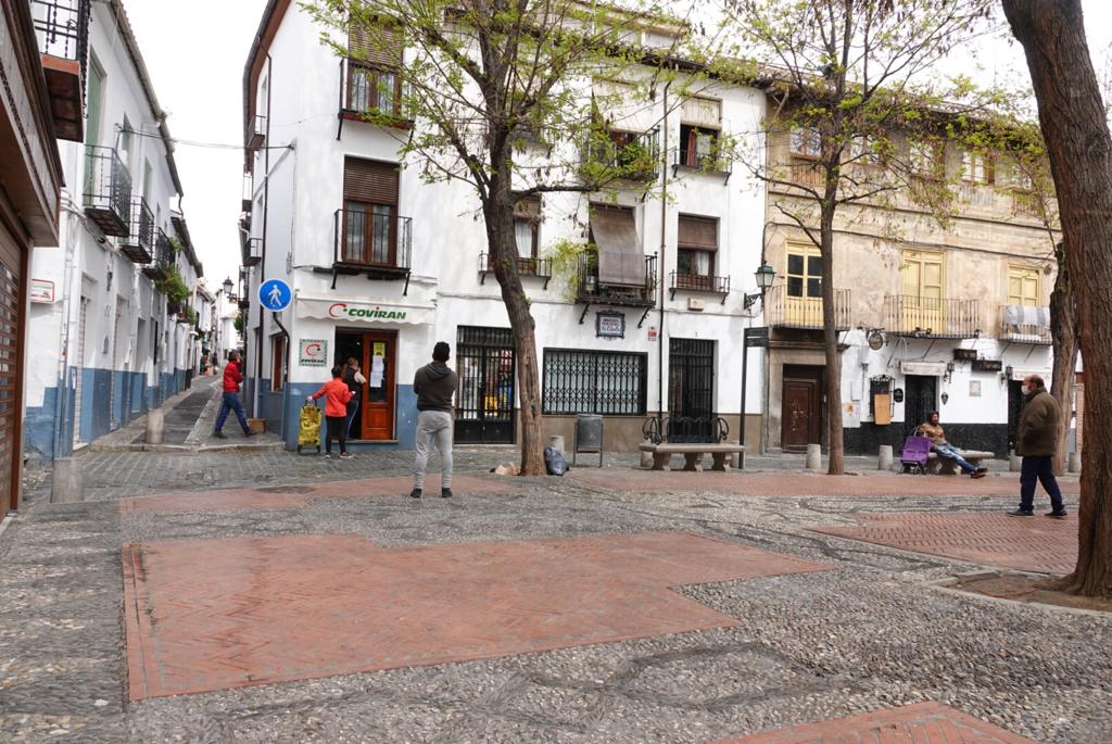 Siguen las imágenes de calles desiertas en la capital en pleno estado de alarma