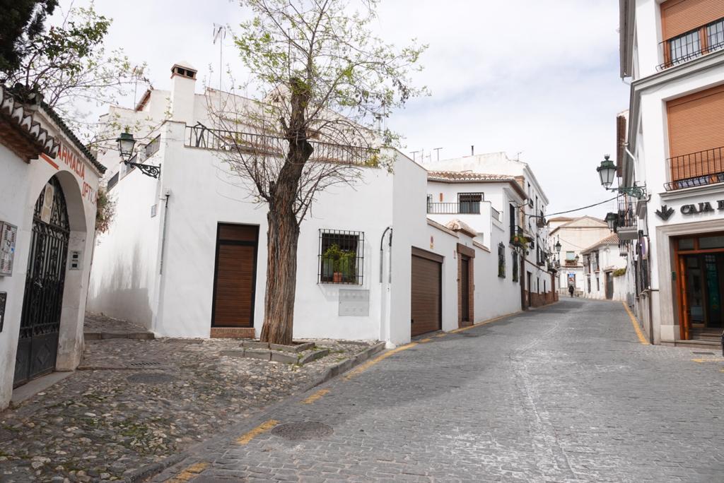 Siguen las imágenes de calles desiertas en la capital en pleno estado de alarma