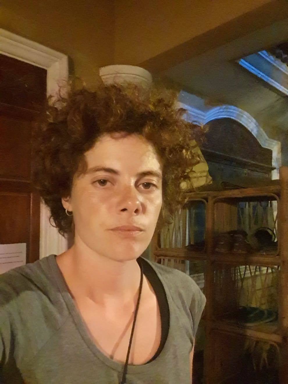 Natalia García pide ayuda para los españoles que se han quedado bloqueados en el extranjero.