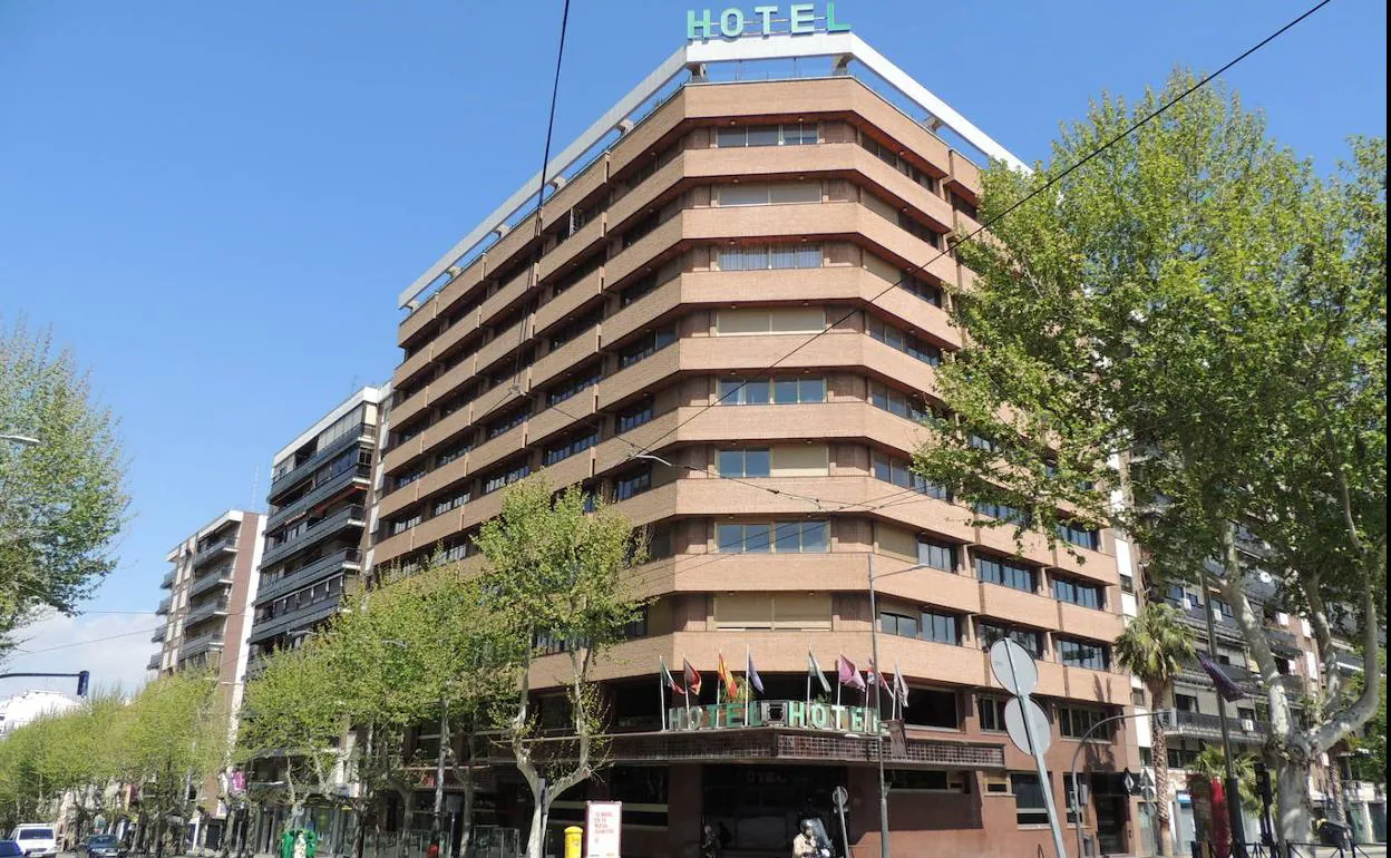 El hotel Condestable, situado en el centro de la capital jienense. 