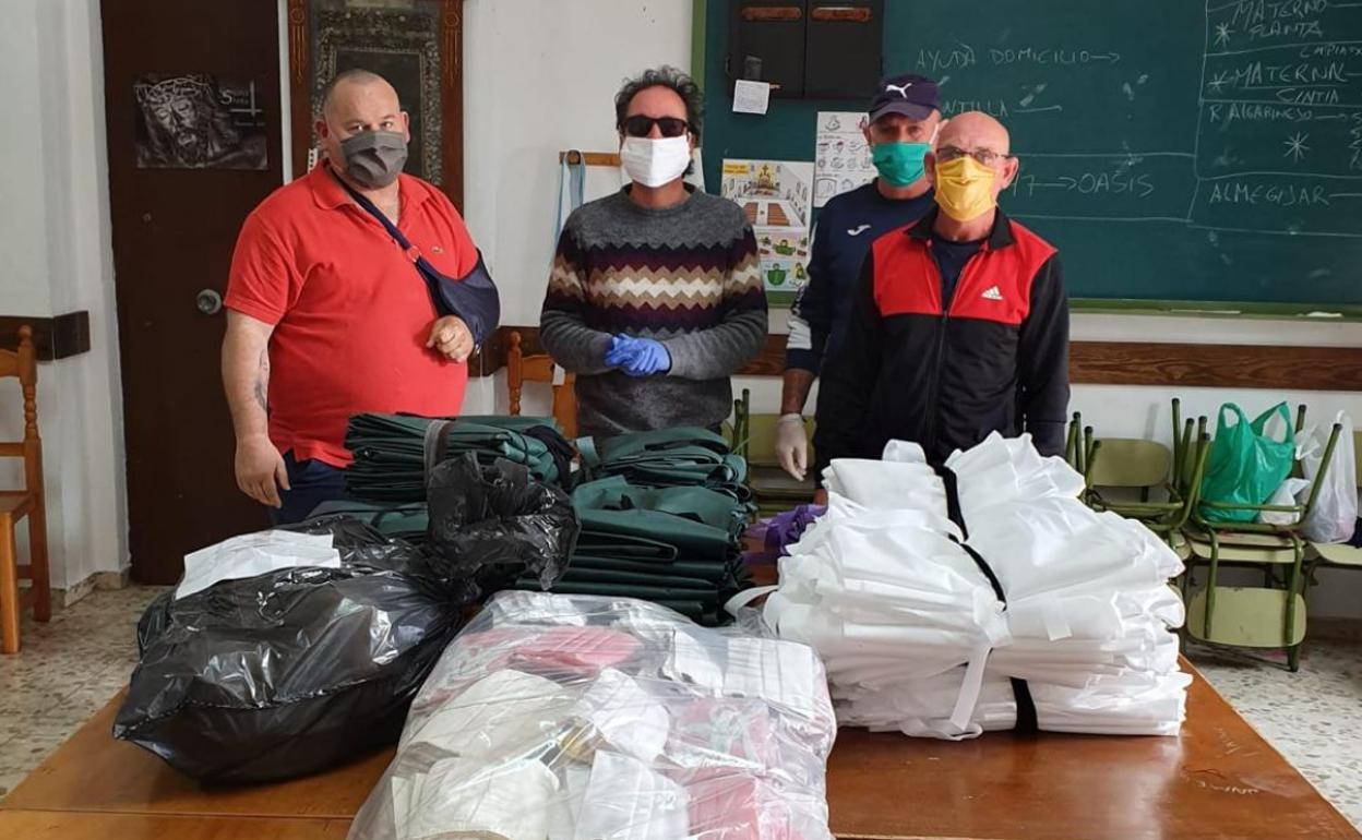 Coronavirus en Granada | Alomartes se vuelca en la entrega de mascarillas y de los EPI