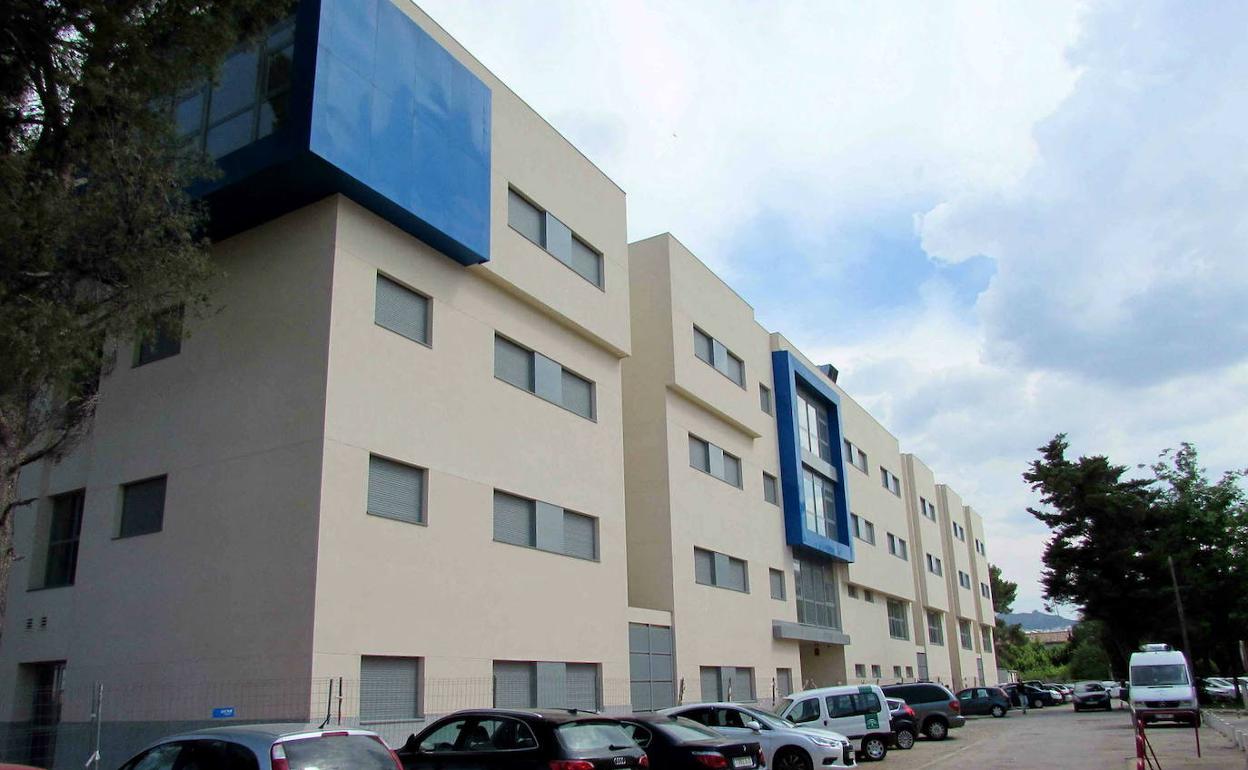 Centro 'Puerta Andalucía', construido en el año 2010, junto al hospital Neurotraumatológico. 