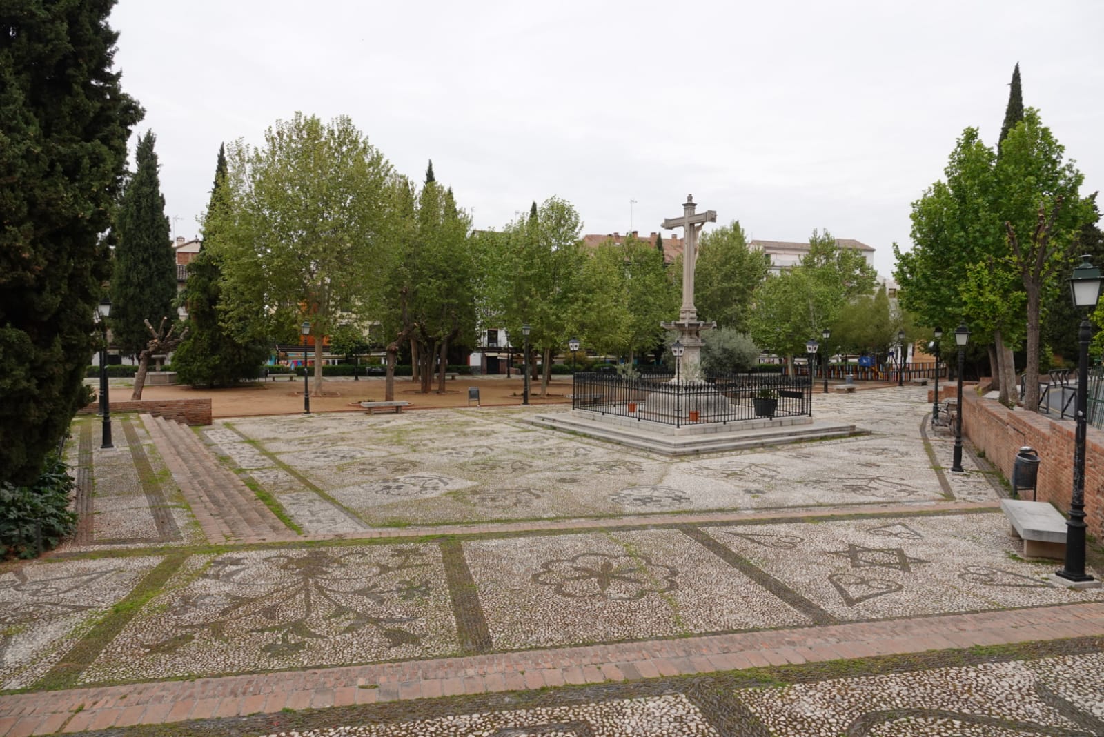 Dentro de la cuarentena, Granada sigue viviendo su Semana Santa más inusual