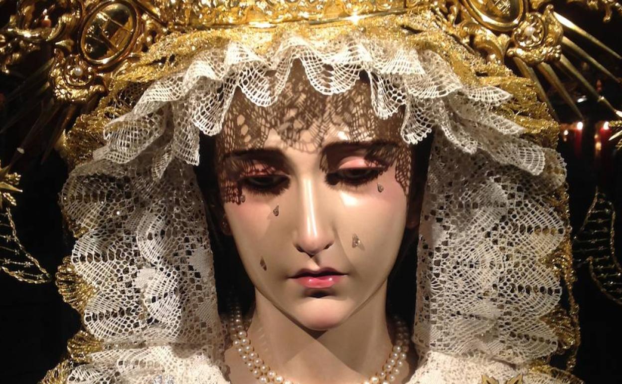 Sábado Santo en Granada | Un día que habría tenido pocas cofradías en las calles