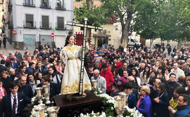 Galería. Así fue el Domingo de Resurreción en Granada en 2019. 