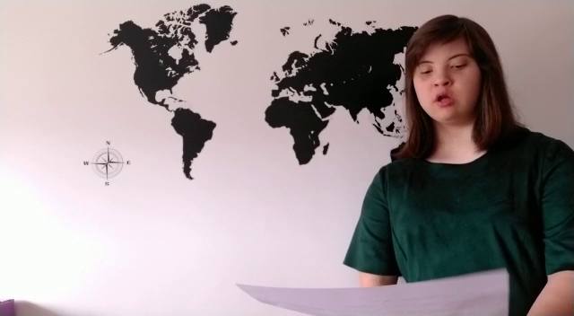 Imagen secundaria 1 - La familia de Nico -arriba-, Victoria -abajo a la izquierda- y Laura Nolasco -abajo a la derecha- participarán en la actividad. 