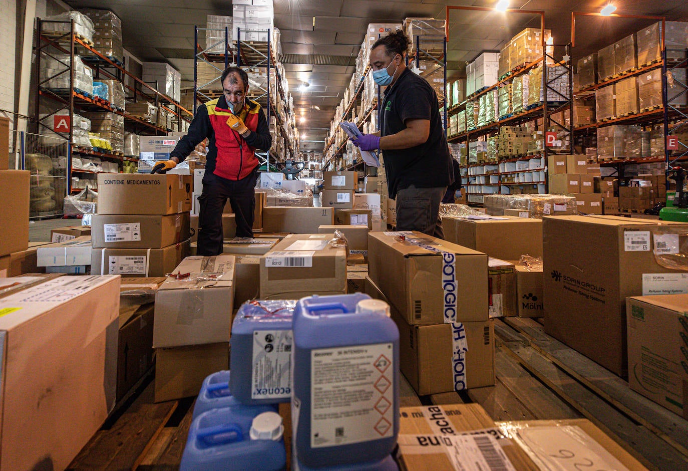 La Brigada Logística es una unidad del Ejército de Tierra que, en base a las seis agrupaciones con que cuenta, está apoyando, en la Operación Balmis