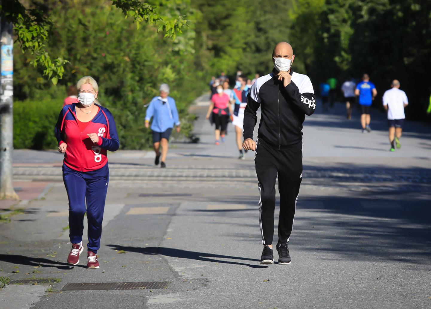 Este sábado ya se permite la actividad deportiva y se está dejando notar (y mucho) por toda la capital