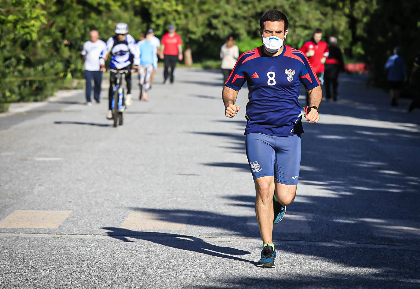 Este sábado ya se permite la actividad deportiva y se está dejando notar (y mucho) por toda la capital