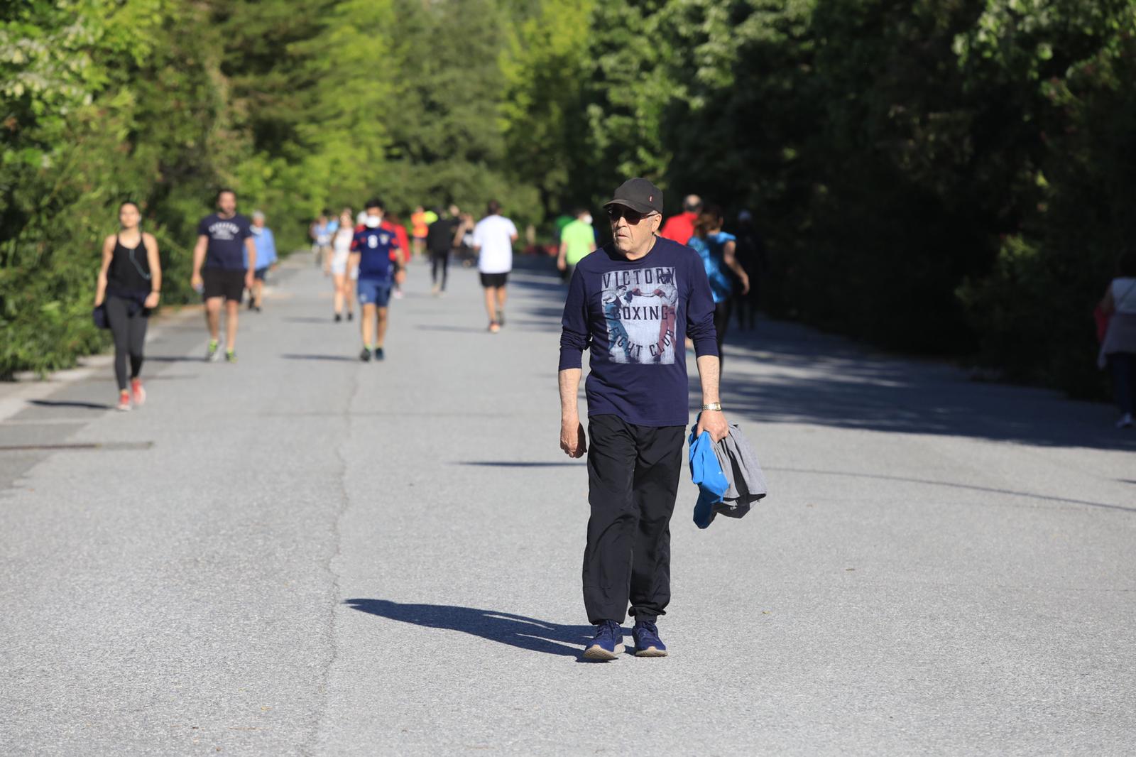 Este sábado ya se permite la actividad deportiva y se está dejando notar (y mucho) por toda la capital