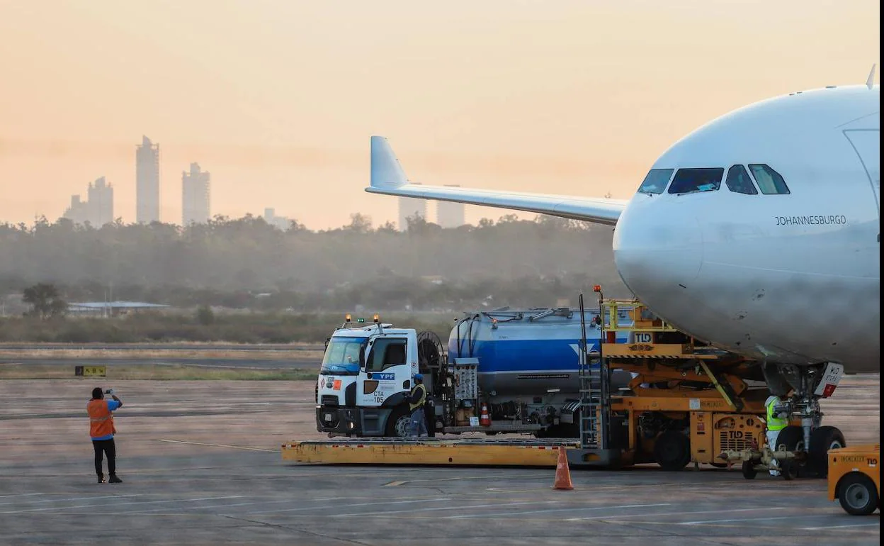 Los países se lanzan al rescate de sus aerolíneas ante el riesgo de quiebra
