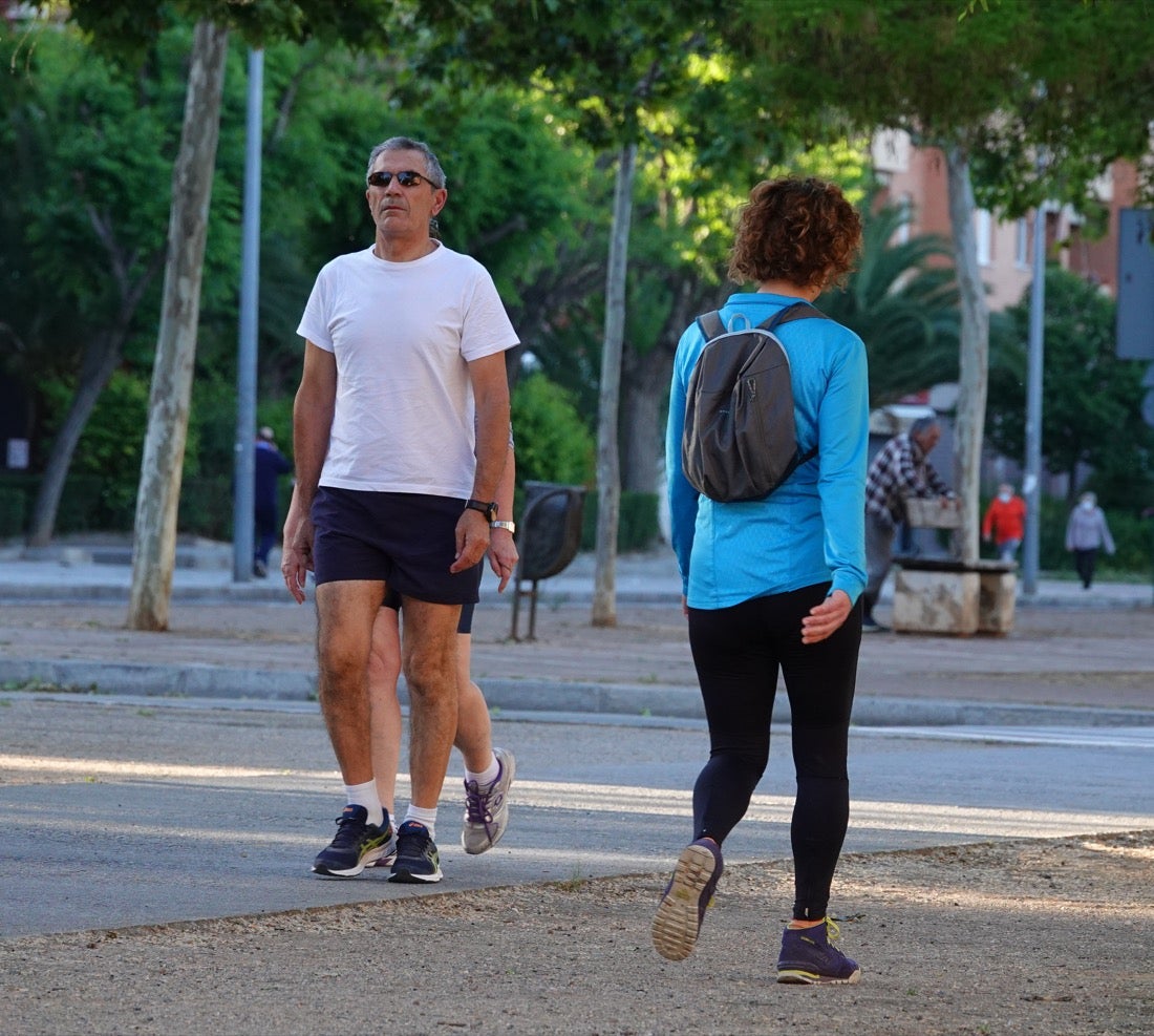 La capital comienza poco a poco a recuperar la normalidad con salidas en los horarios establecidos 