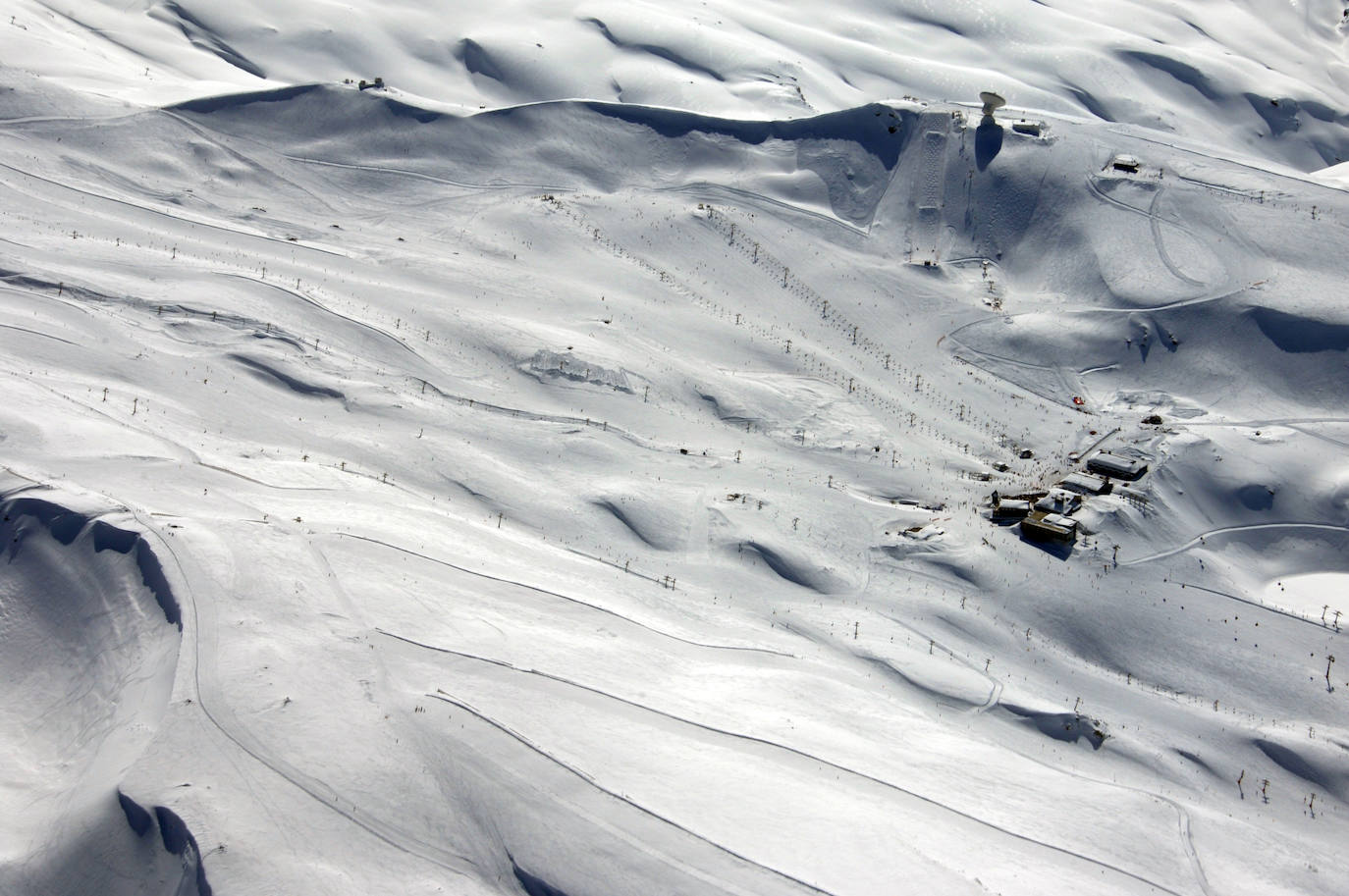 El fotógrafo aéreo José Luis R. Sañudo se dedica a capturar imágenes inéditas de la provincia de Granada
