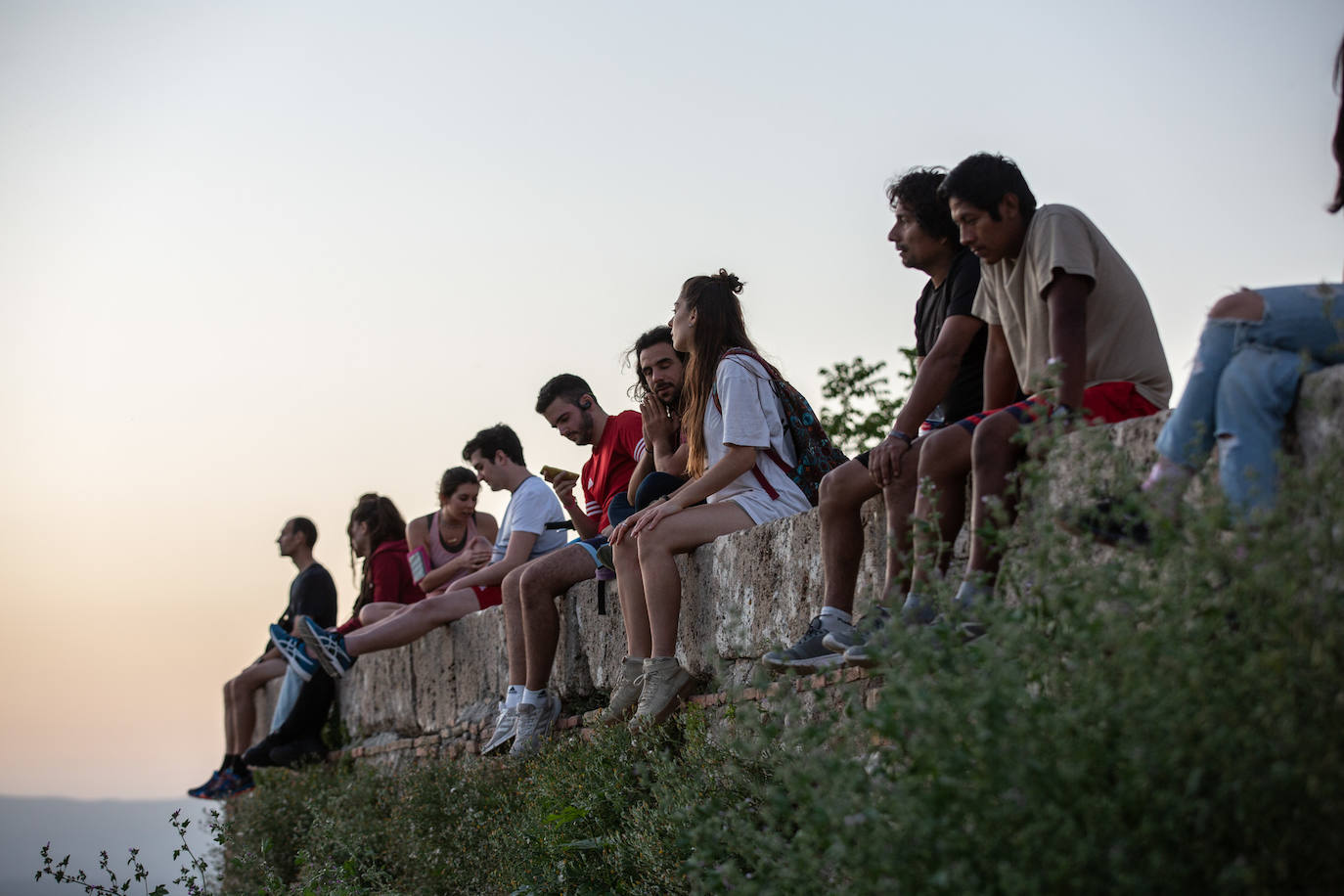 Fotos: El Albaicín, tras las ocho de la tarde