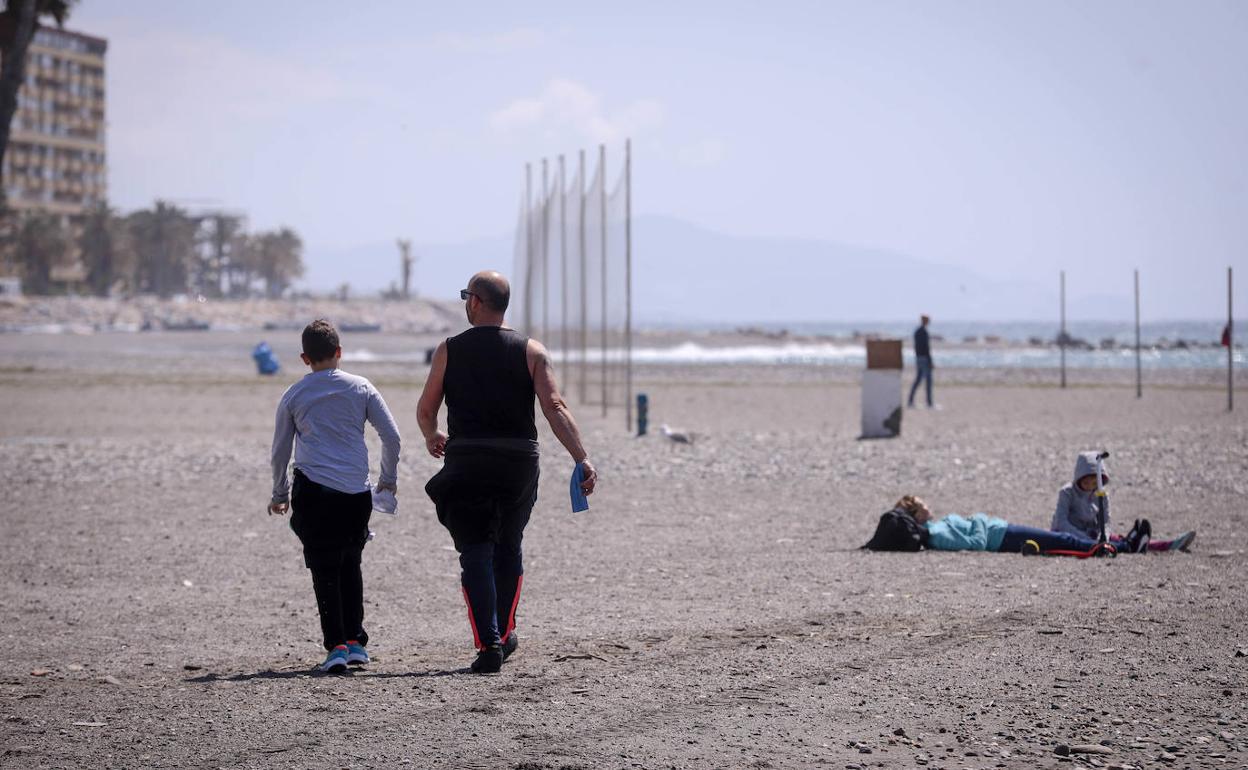 Los ayuntamientos tendrán que clasificar sus playas y habrá un catálogo web autonómico