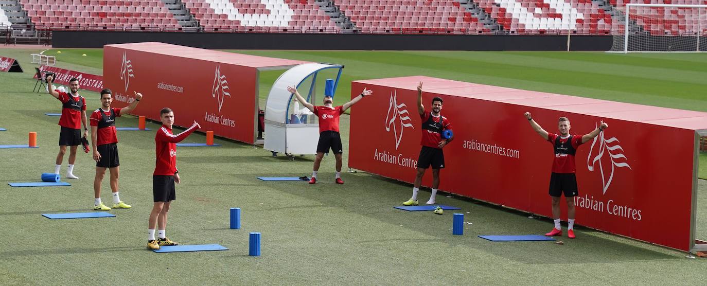 Los rojiblancos trabajan con ánimo en su séptima jornada de entrenamientos. 