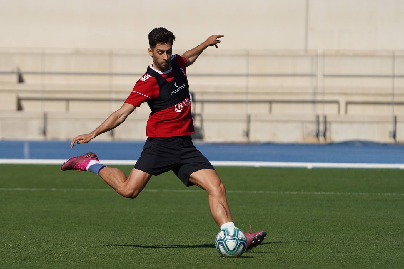 Fotos: La UD Almería continúa entrenando en dos grupos
