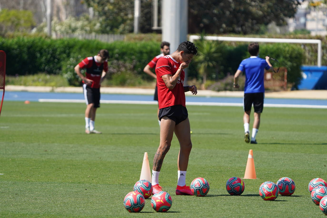 Fotos: La UD Almería continúa entrenando en dos grupos