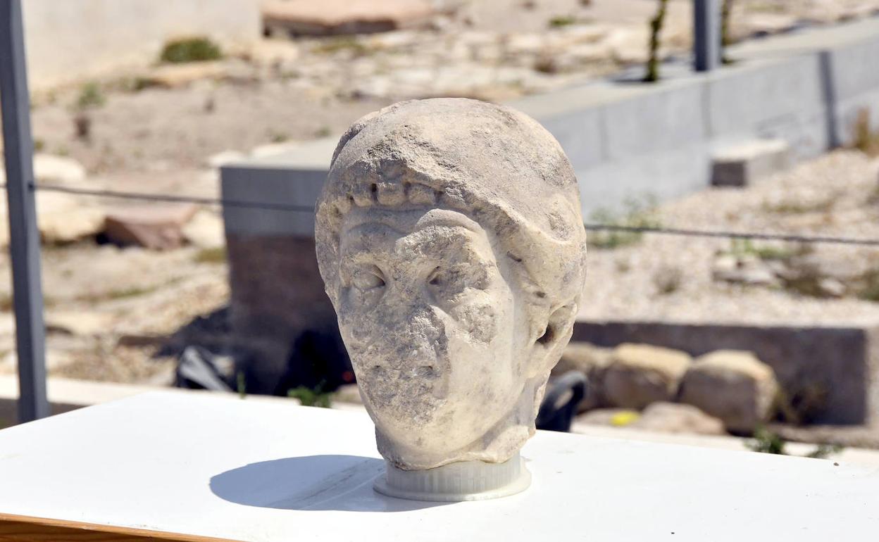 Cabeza hallada en el yacimiento de Cástulo. 