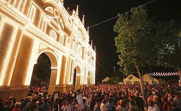 Todas las ciudades y pueblos de Andalucía que han cambiado sus festivos por el coronavirus
