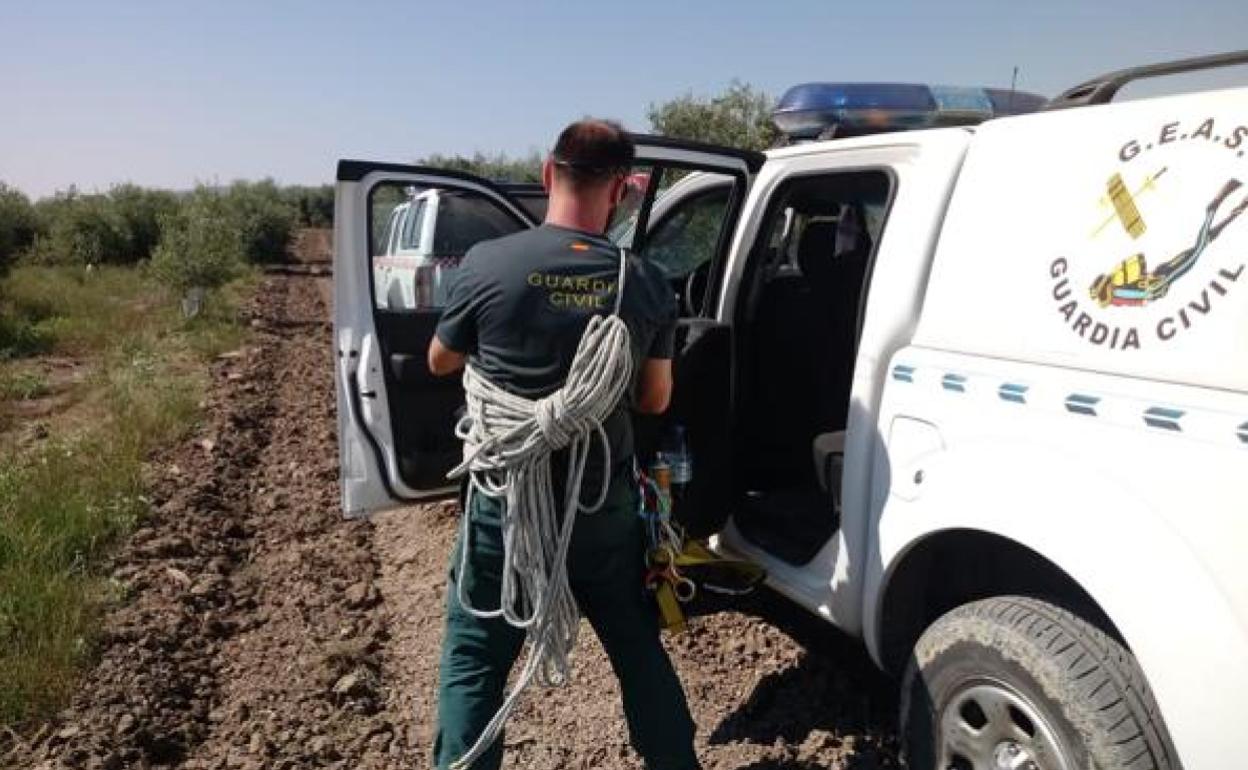 Buscan en un pozo al hombre desaparecido en Arjona (Jaén)