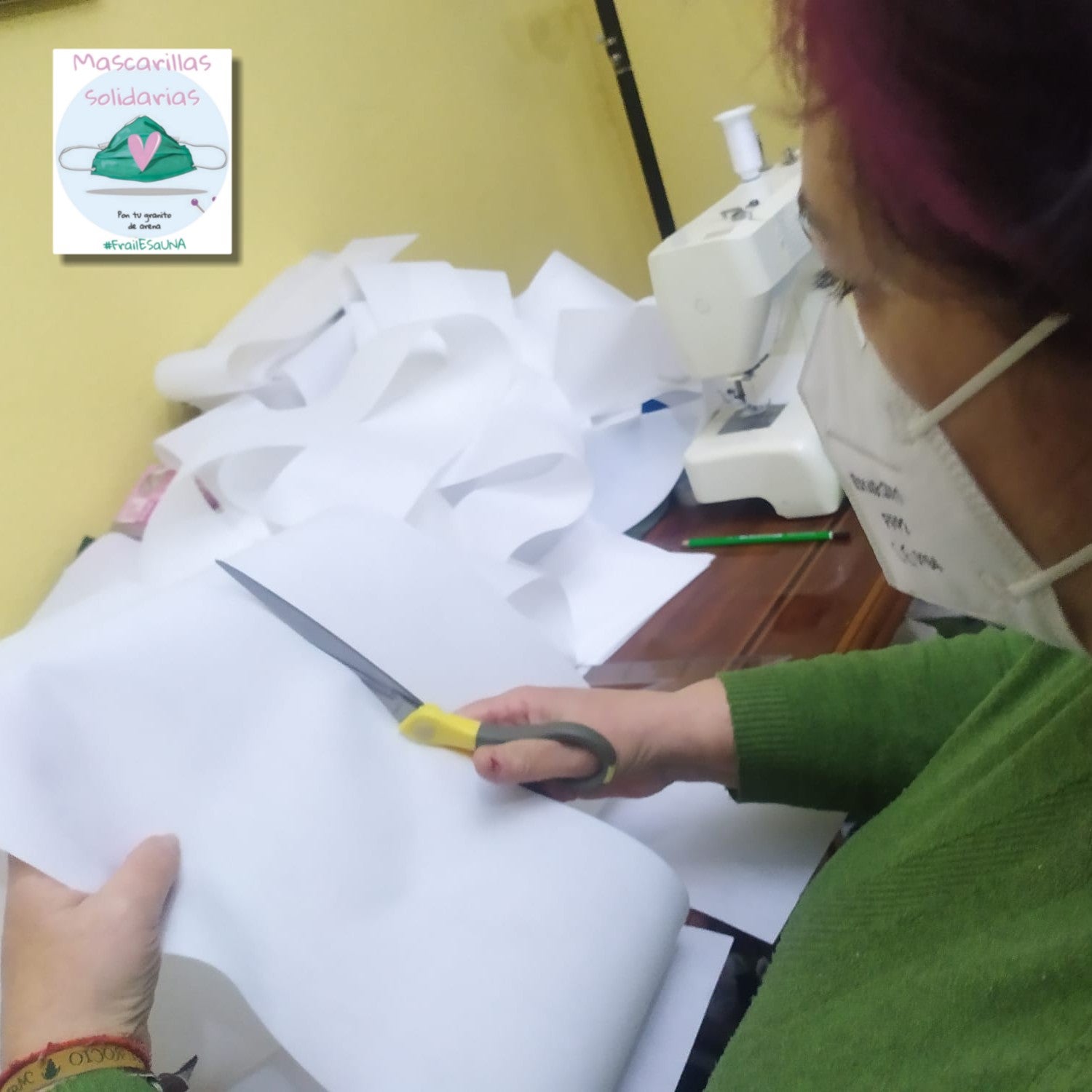 Cientos de mujeres de la provincia han aportado su granito para ayudar en la crisis sanitaria