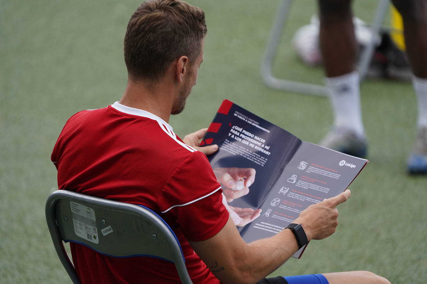 El equipo rojiblanco comienza a preparar el partido de la vuelta a la actividad con un grupo de 29 jugadores
