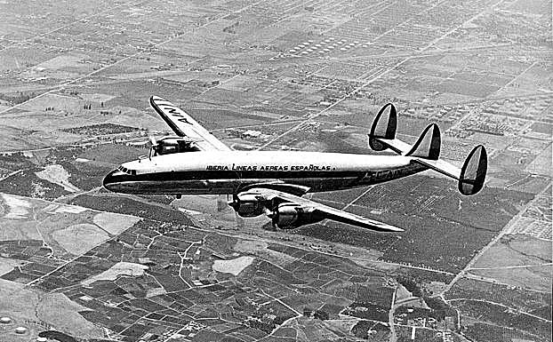 Santa María, el avión Super Constellation donde vino al mundo Loreto Gil.
