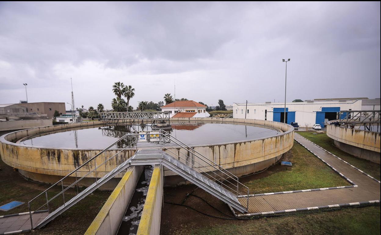 Estación depuradora de aguas residuales. 