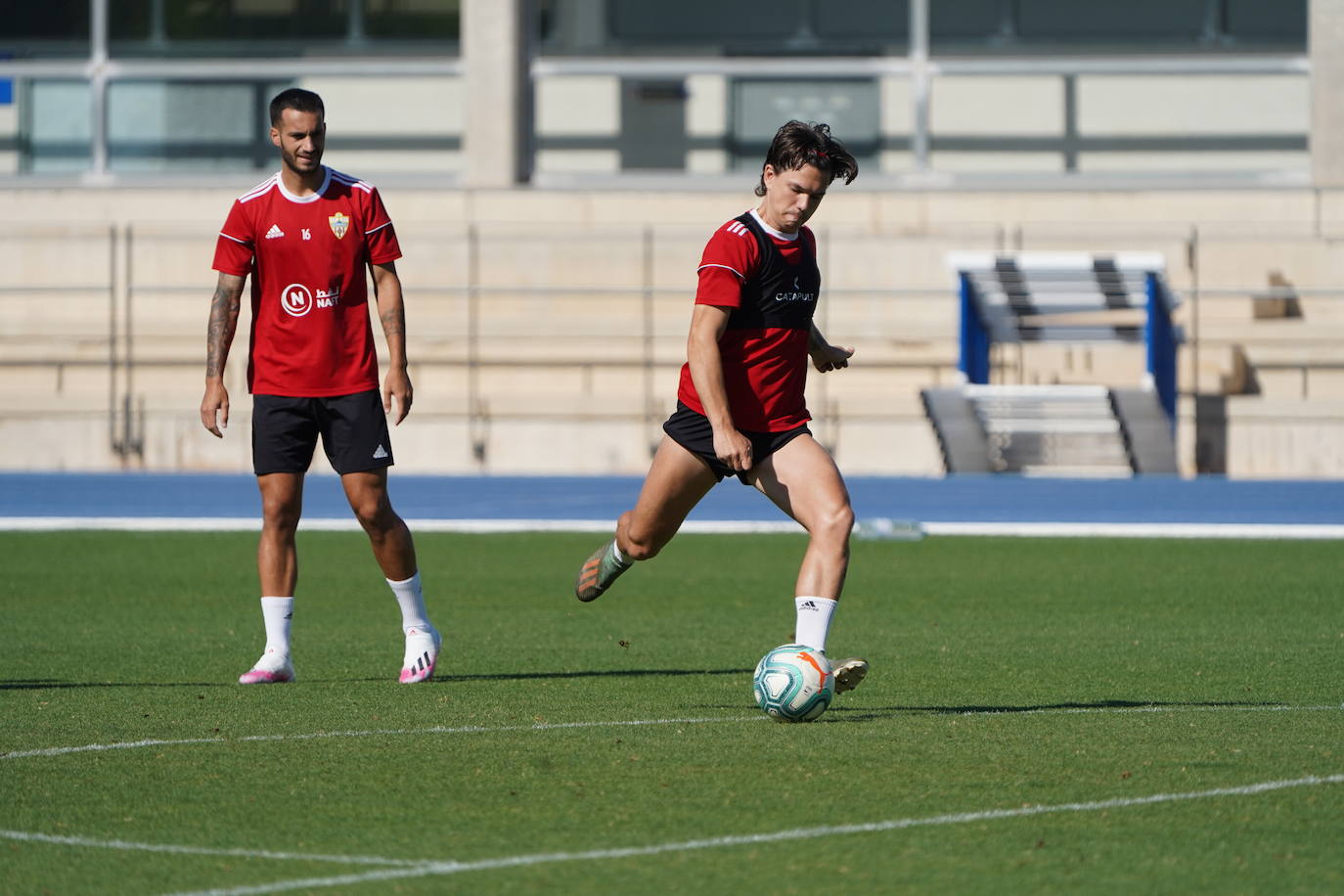 Fotos: El Almería ensaya su estrategia