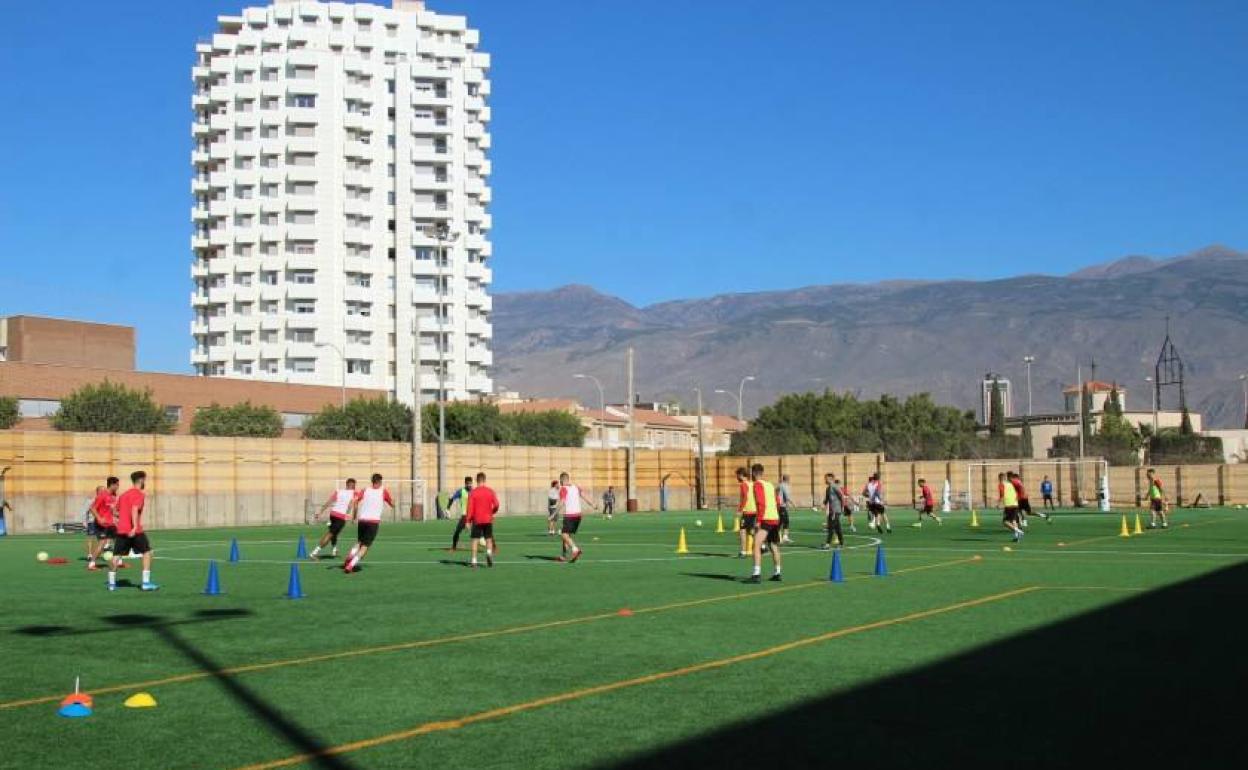 Sesión de entrenamiento del equipo ejidense. 