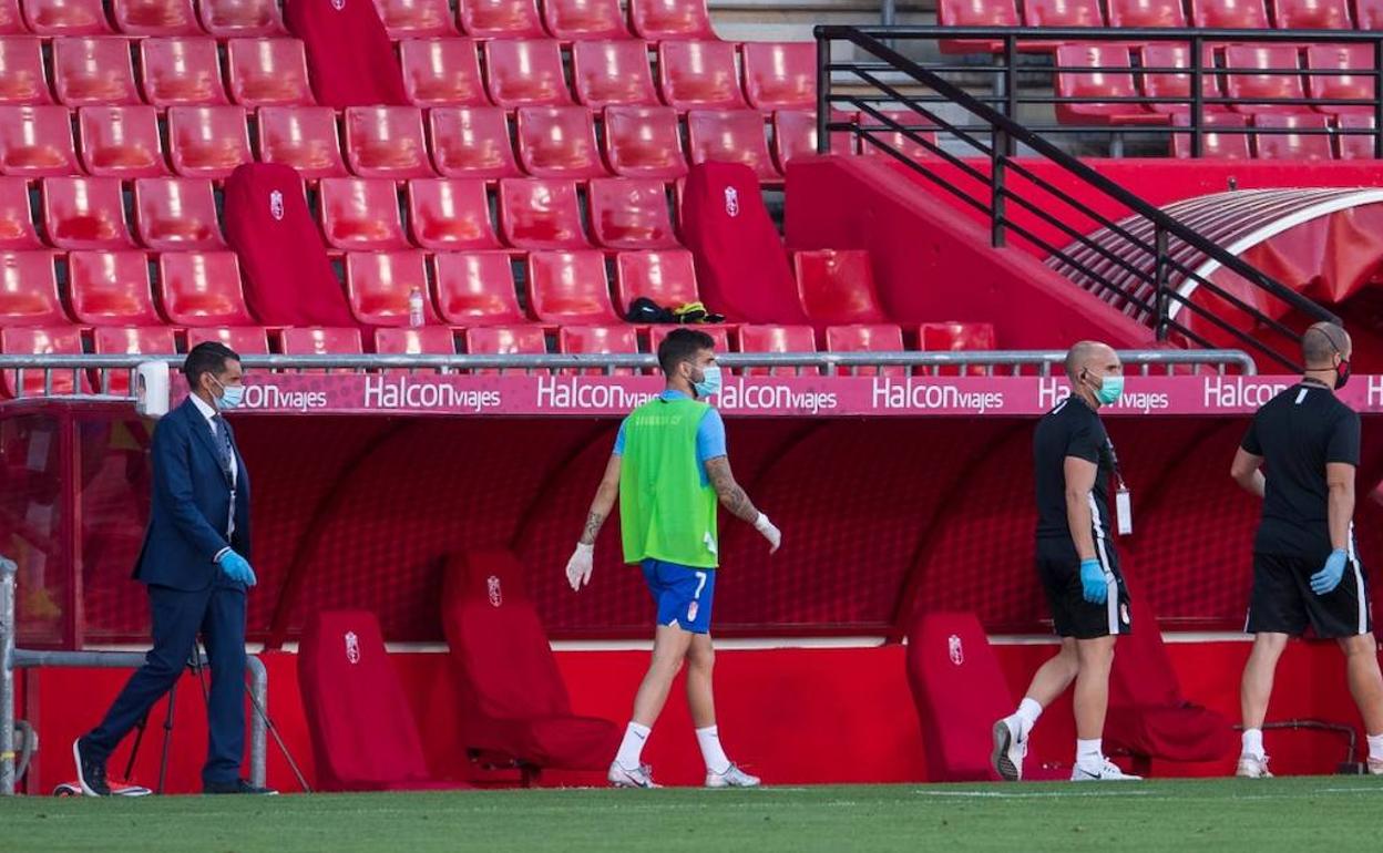 Vadillo, que entró en la última convocatoria, vuelve a ser baja. 