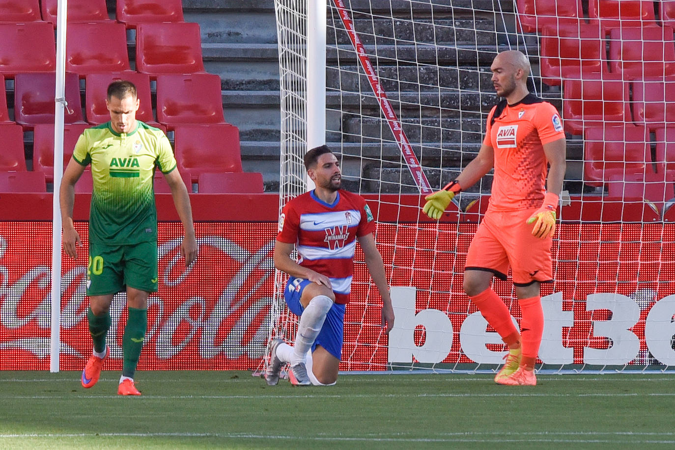 Los de Diego Martínez alcanzarían su primer gran objetivo a falta de seis jornadas