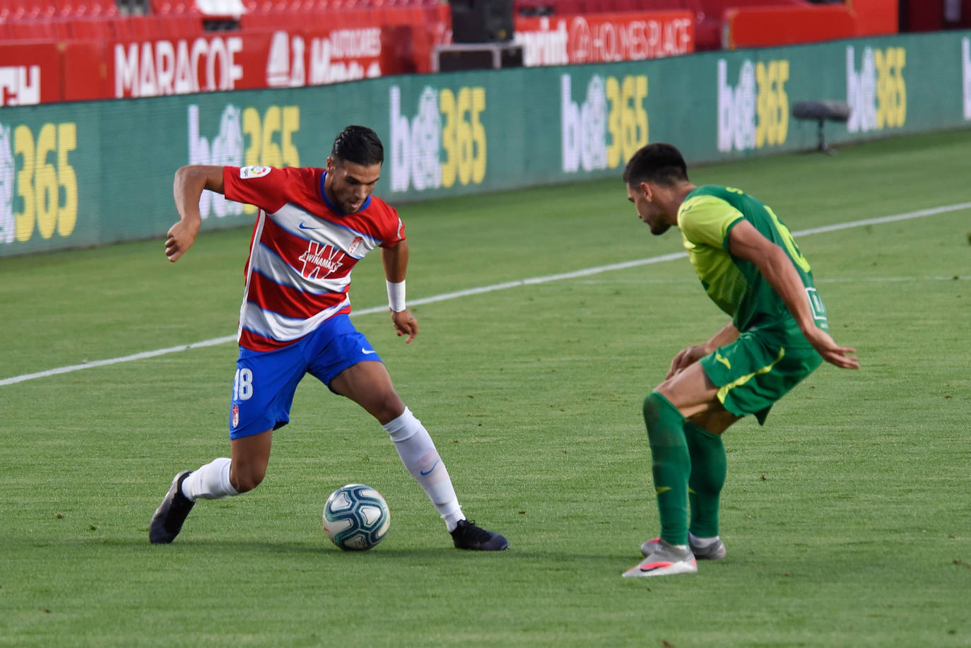 Los de Diego Martínez alcanzarían su primer gran objetivo a falta de seis jornadas