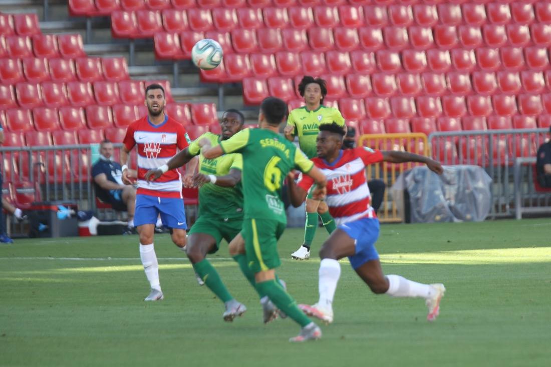 Los de Diego Martínez alcanzarían su primer gran objetivo a falta de seis jornadas