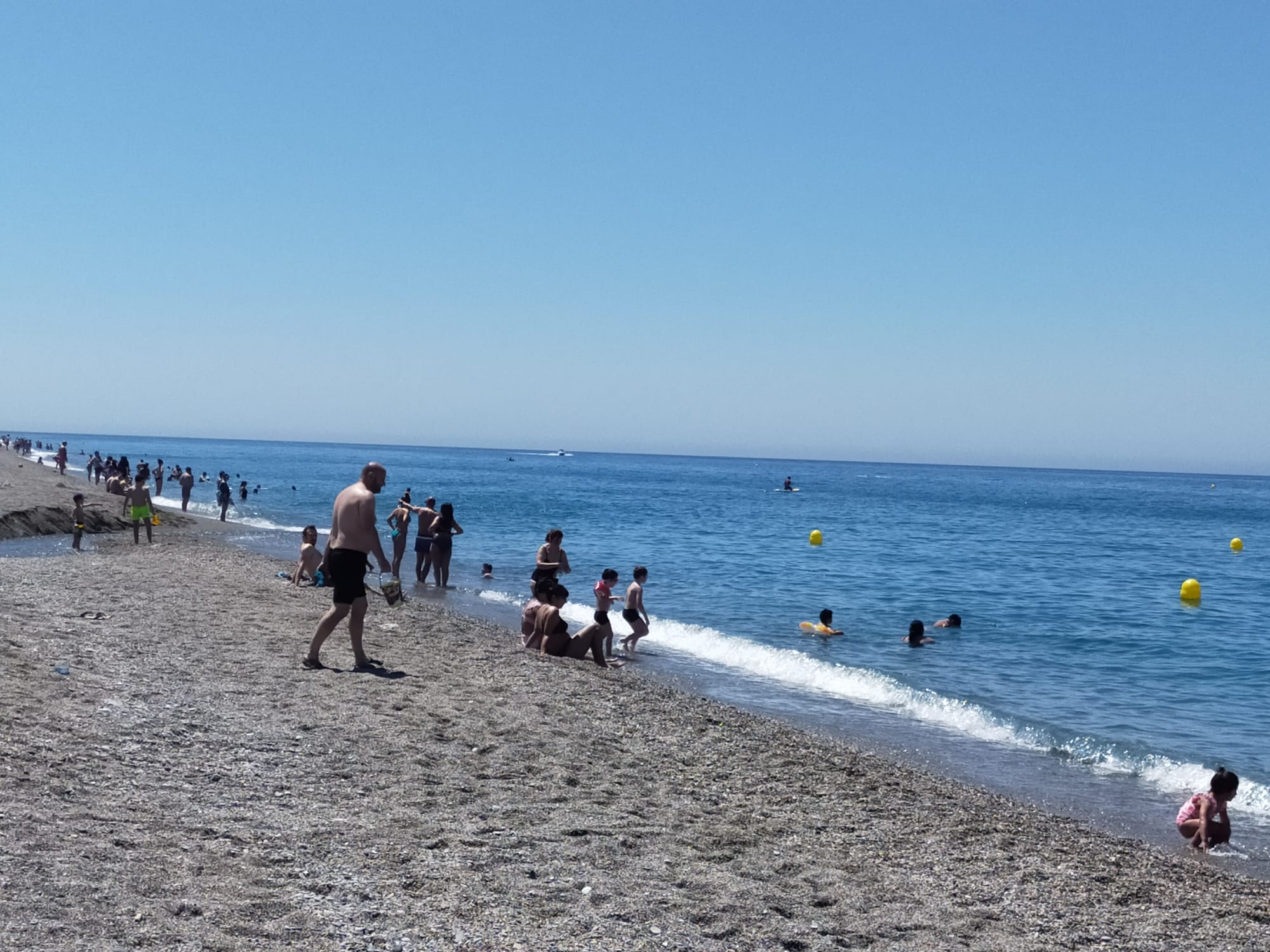 Gran ambiente en Salobreña, Torrenueva y Motril bajo la supervisión de la Policía Local