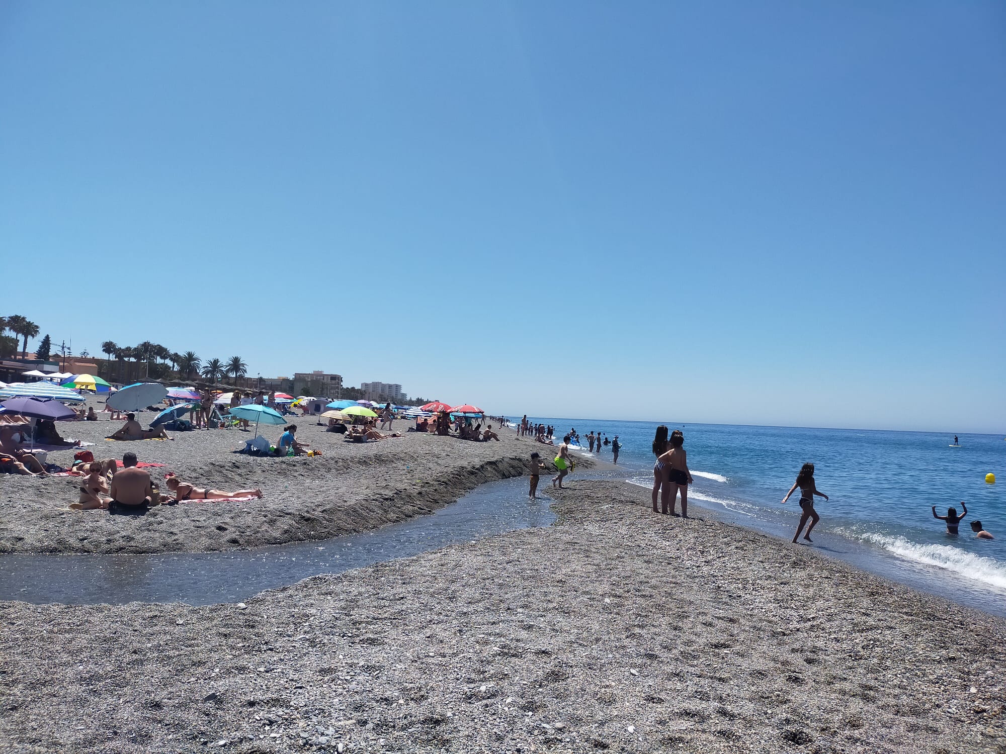 Gran ambiente en Salobreña, Torrenueva y Motril bajo la supervisión de la Policía Local