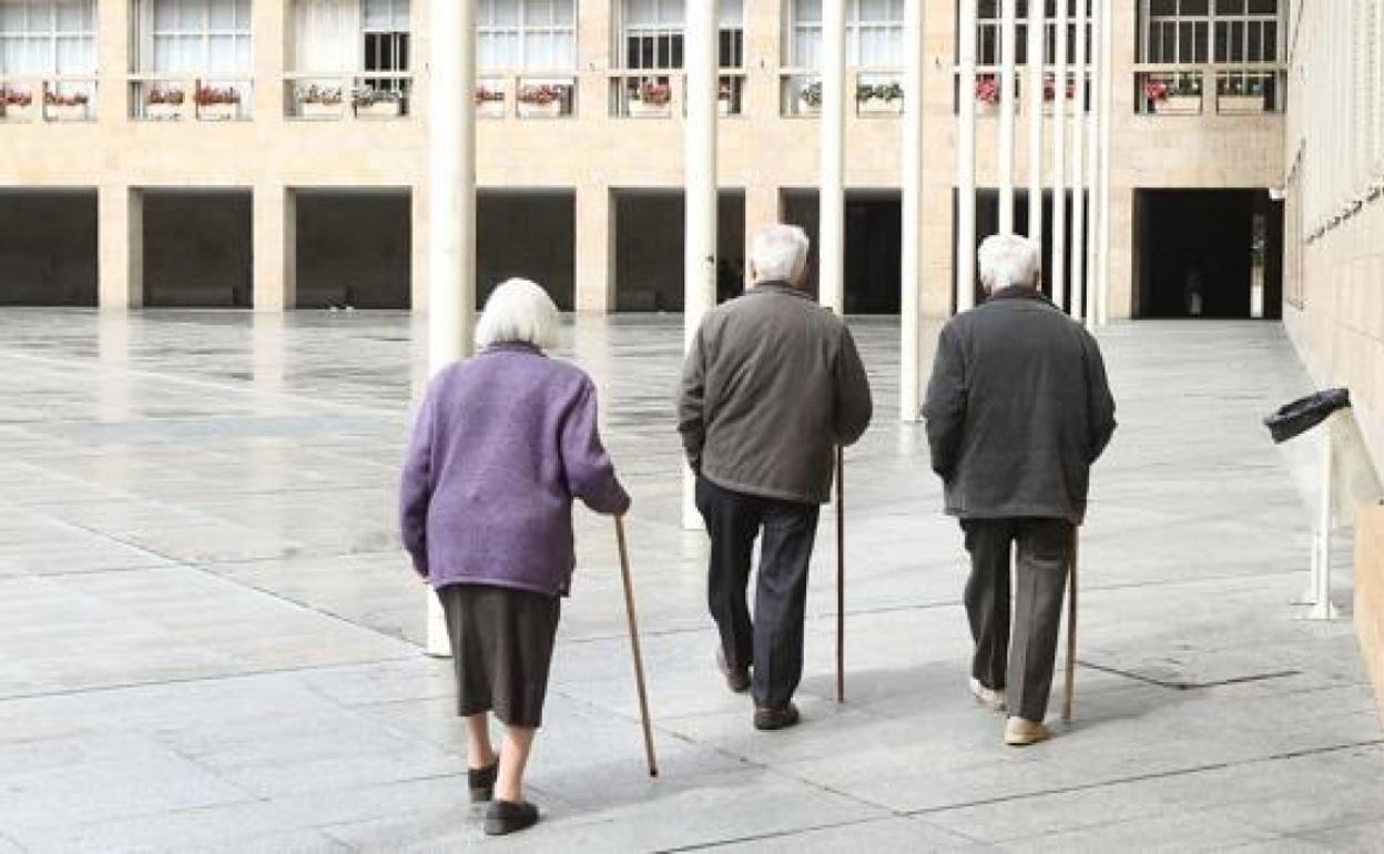 ¿Se puede recibir una pensión de jubilación por ser amo o ama de casa? ¿A cuánto asciende?