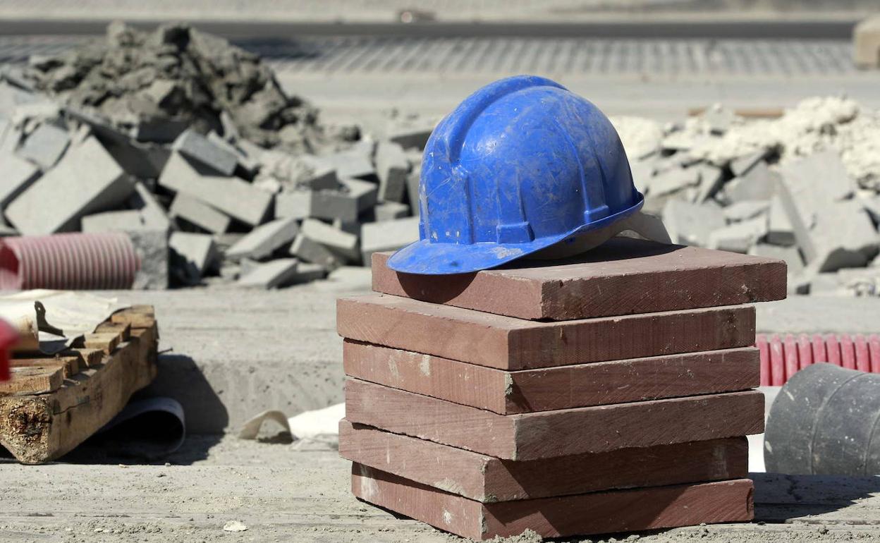 Casco de un obrero, en una imagen de archivo. 