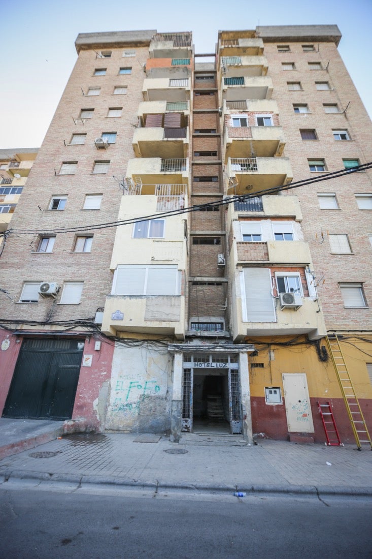 Policía Nacional ha registrado 36 viviendas y ha encontrado centenares de plantas de marihuana