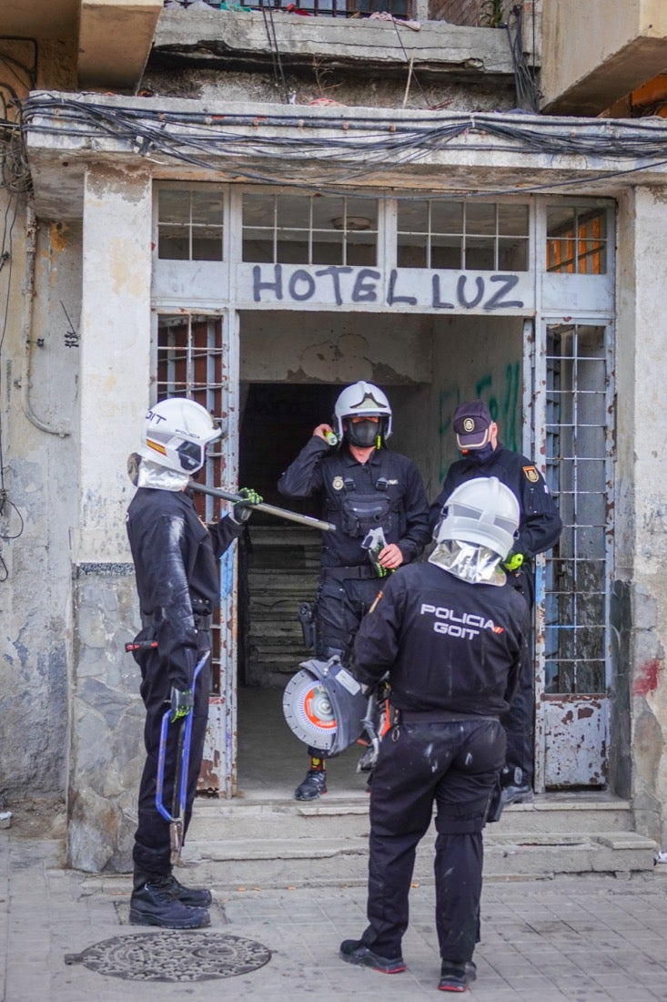 Policía Nacional ha registrado 36 viviendas y ha encontrado centenares de plantas de marihuana