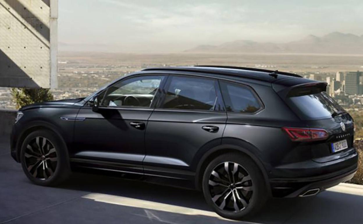 Alerta de Consumo por el riesgo de accidente por pérdida de aceite de un conocido coche