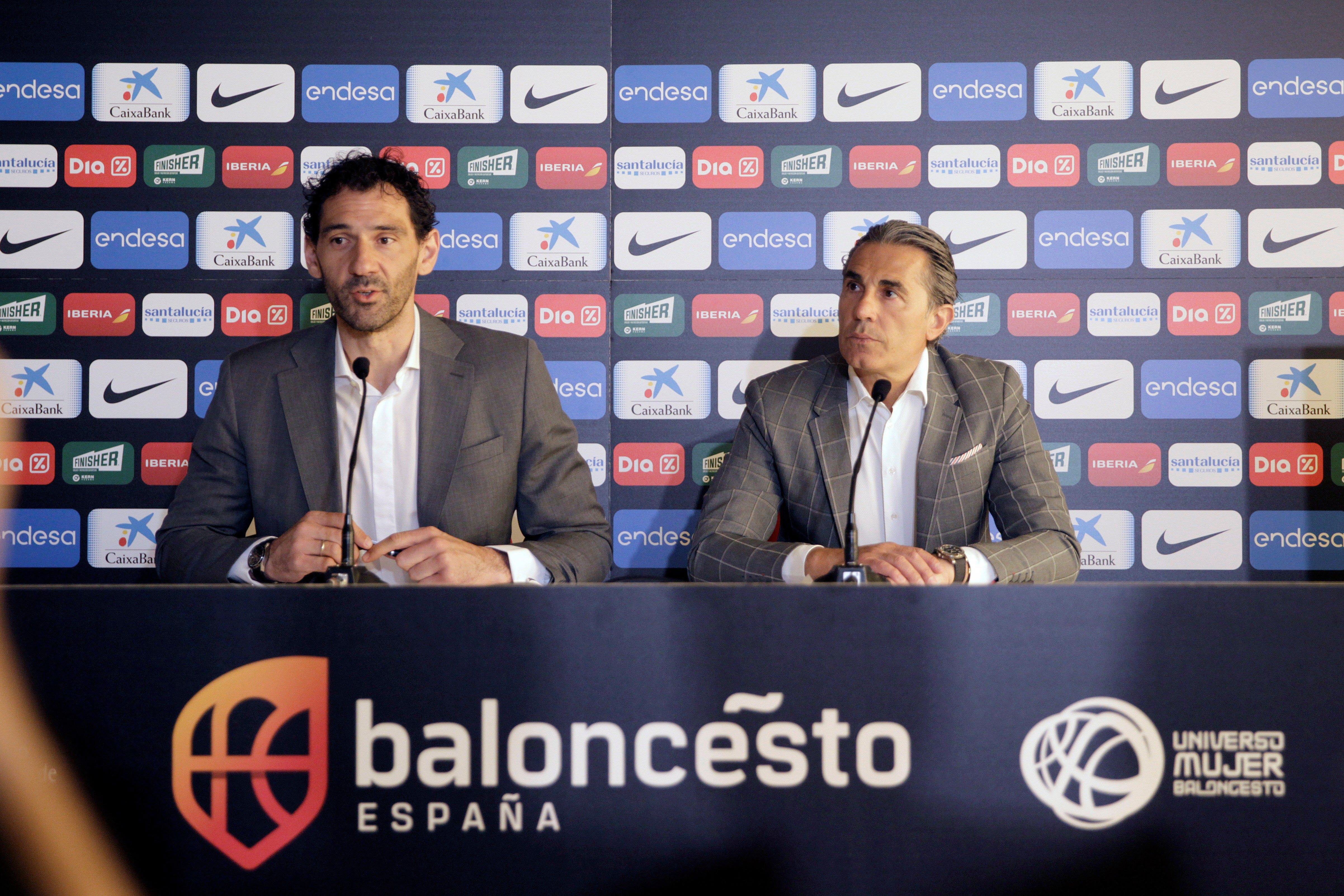 Jorge Garbajosa (i), presidente de la FEB. 