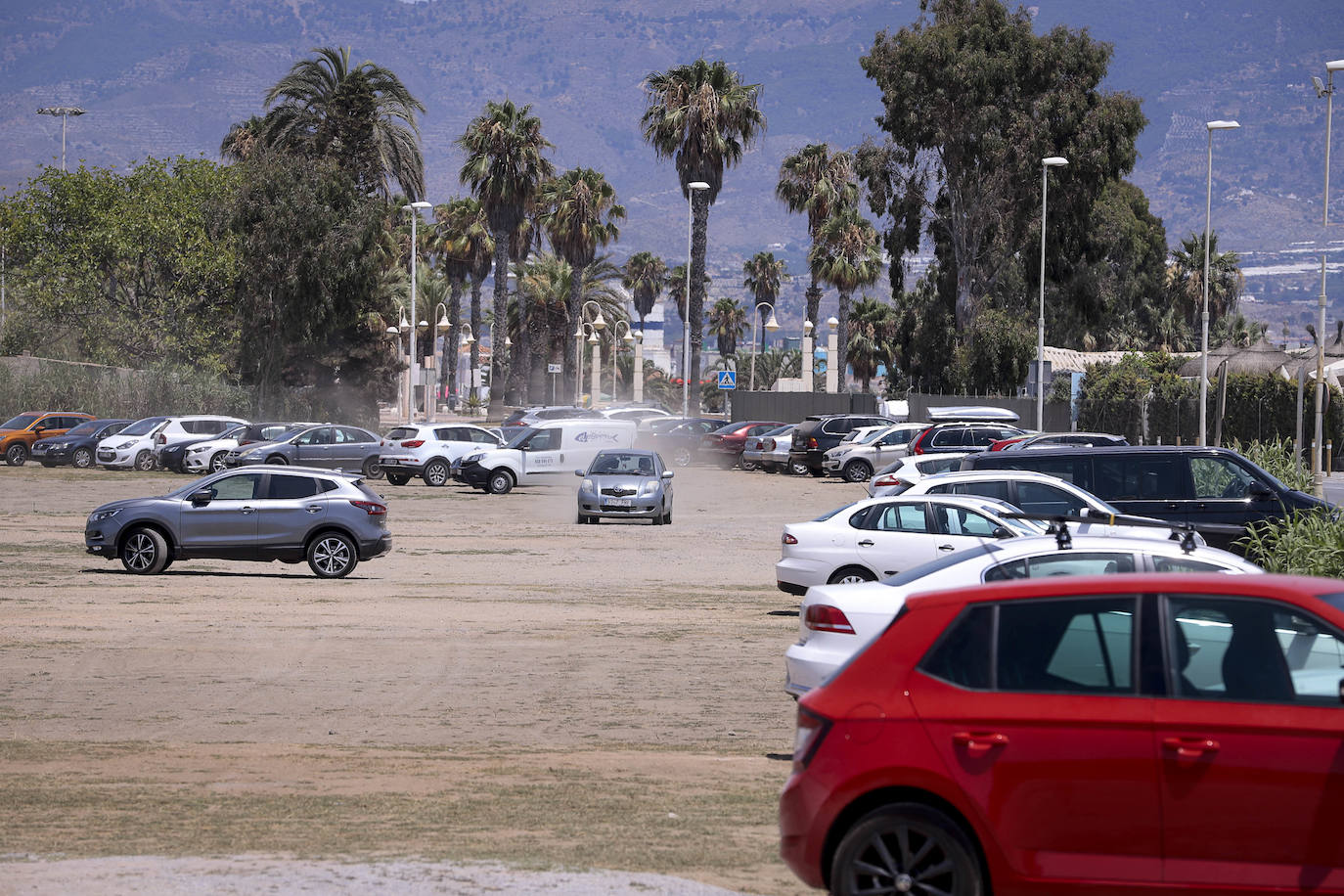 Fotos: 2.000 plazas extra de aparcamiento para &#039;descongestionar&#039; la costa