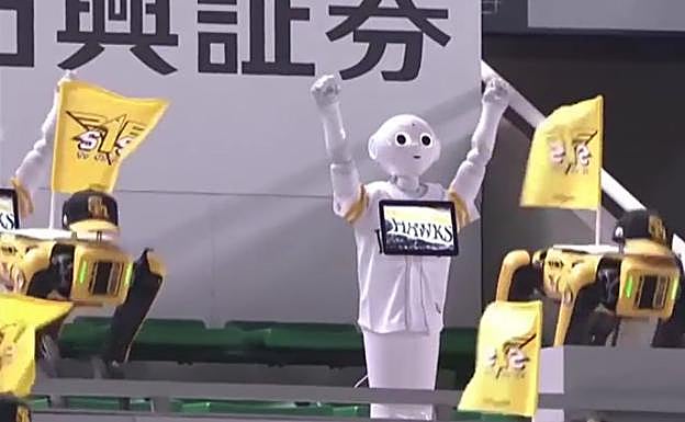 20 robots: la solución de japonesa para animar desde las gradas