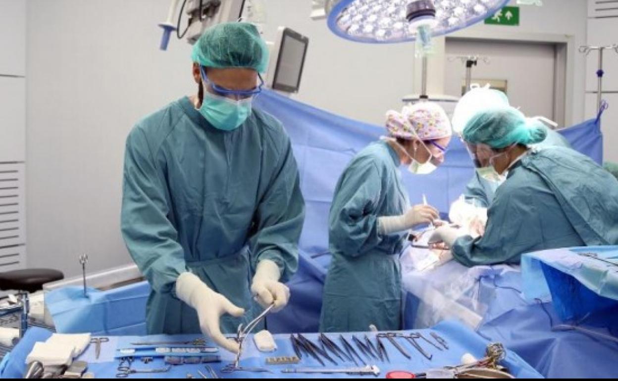 Un donante salva la vida de cuatro personas con 5 transplantes . 