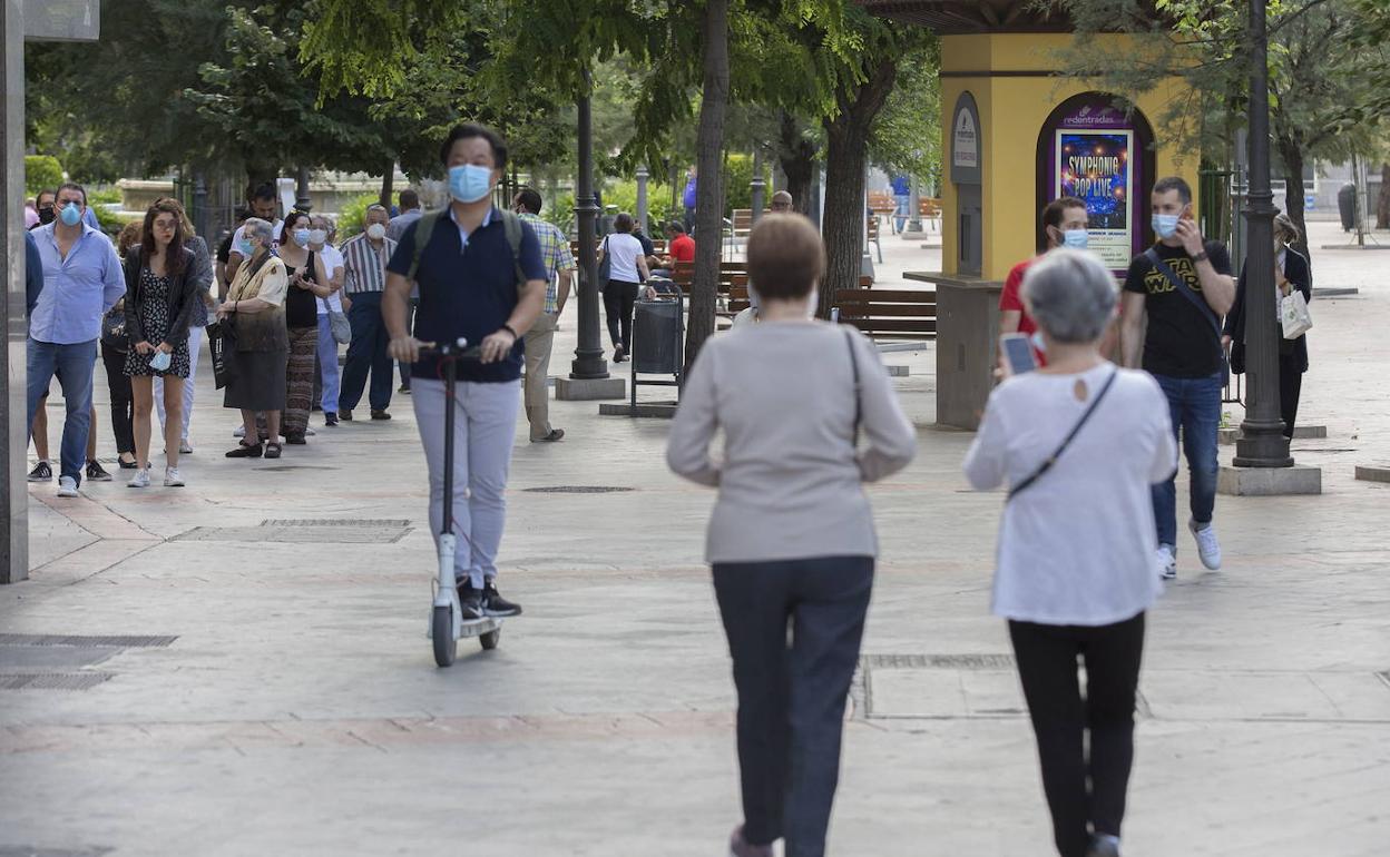 Granada da por controlados cuatro brotes y otros siete siguen en investigación