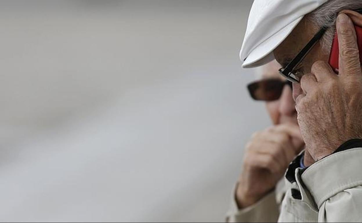 La Seguridad Social advierte sobre qué hacer si se recibe una llamada para tramitar las pensiones