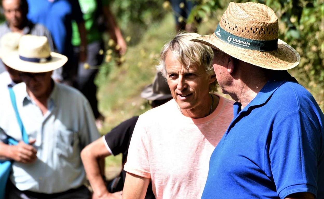 Jesús Calleja, «encantado» de rodar 'Volando Voy' en La Alpujarra, promete volver